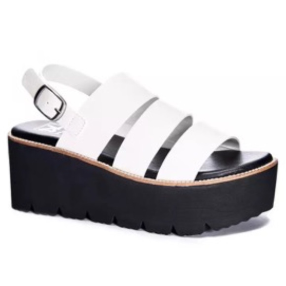 DIRTY LAUNDRY Pendulum Three Strap Platform Wedge Sandal - Picture 1 of 4